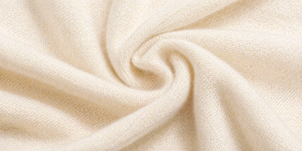 30% CASHMERE - 70% WOOL
